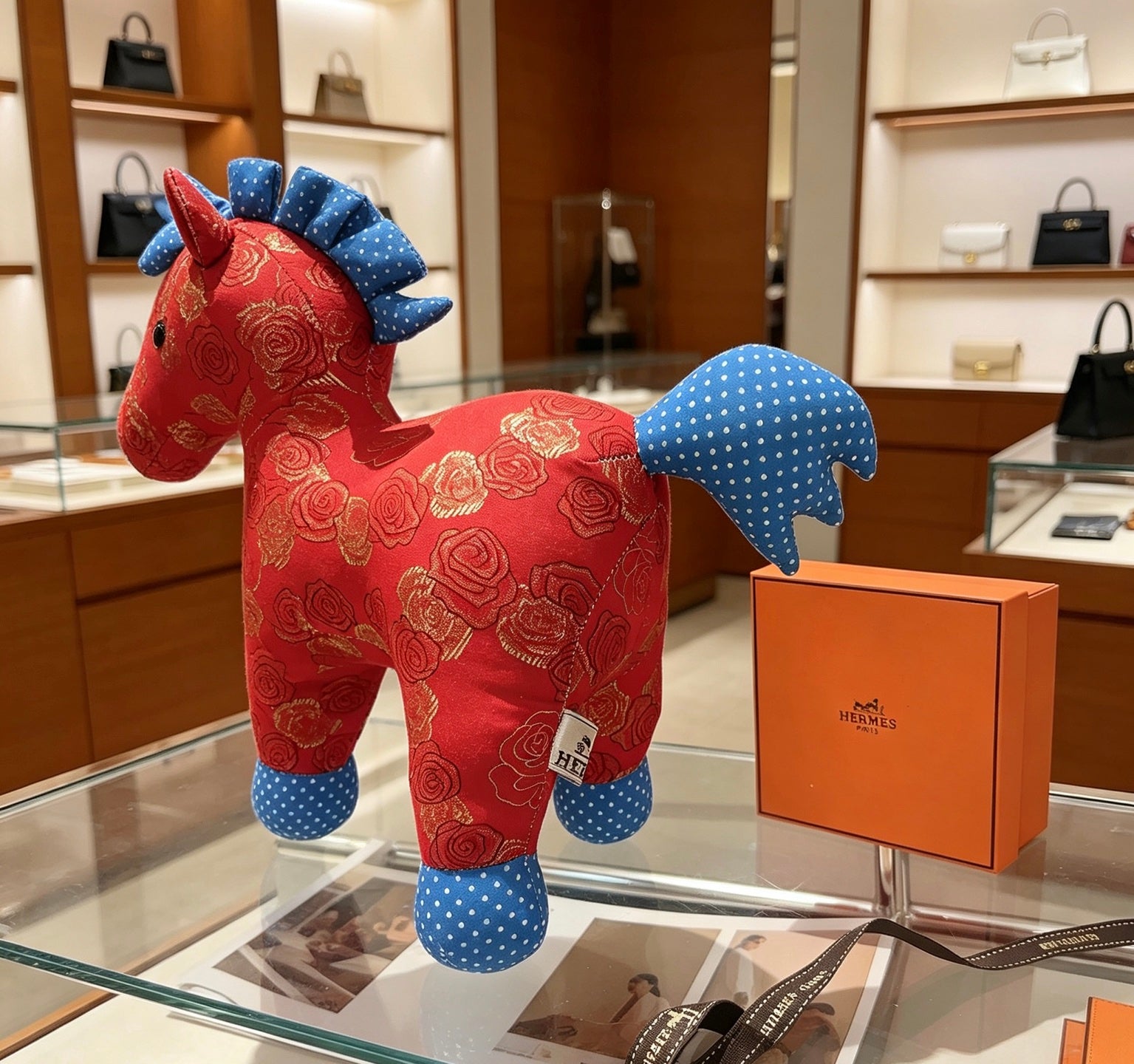 Horse Plush Figure – Design 002 close-up detail