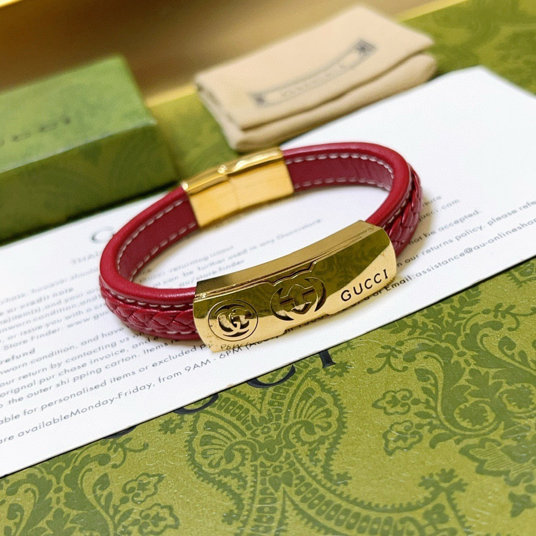 Double-G Emblem Bangle in Polished Metal-Tone – Leather Detail styled product view