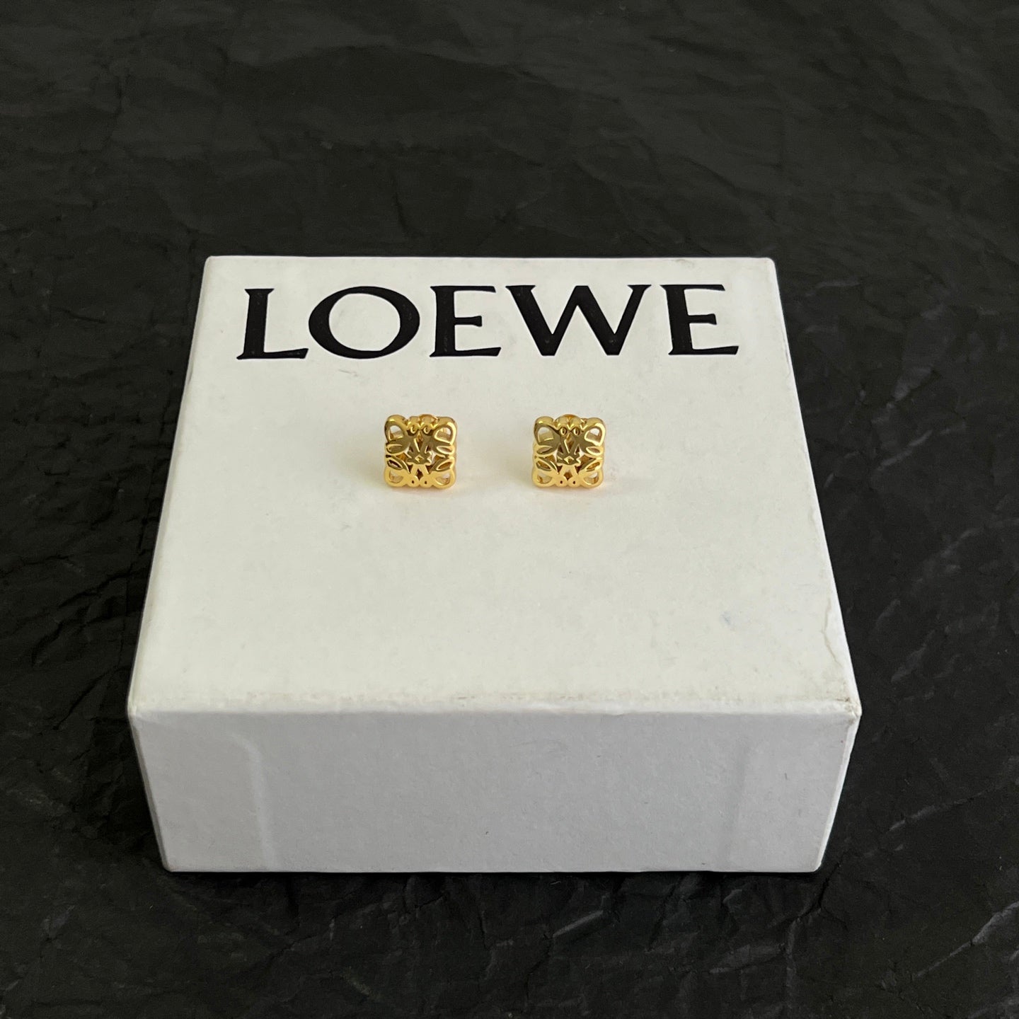 Floral Motif Stud Earrings in Polished Metal-Tone – Design 05 main product view