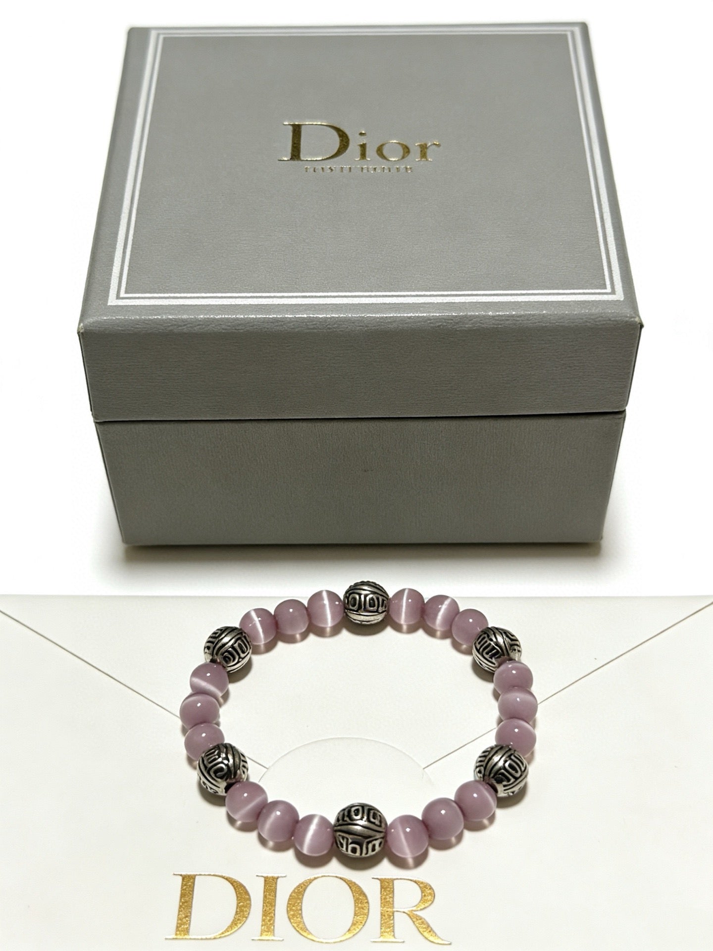 Star Motif Statement Bracelet in Silver-Tone with Vintage-Style Finish – Design 019 front view
