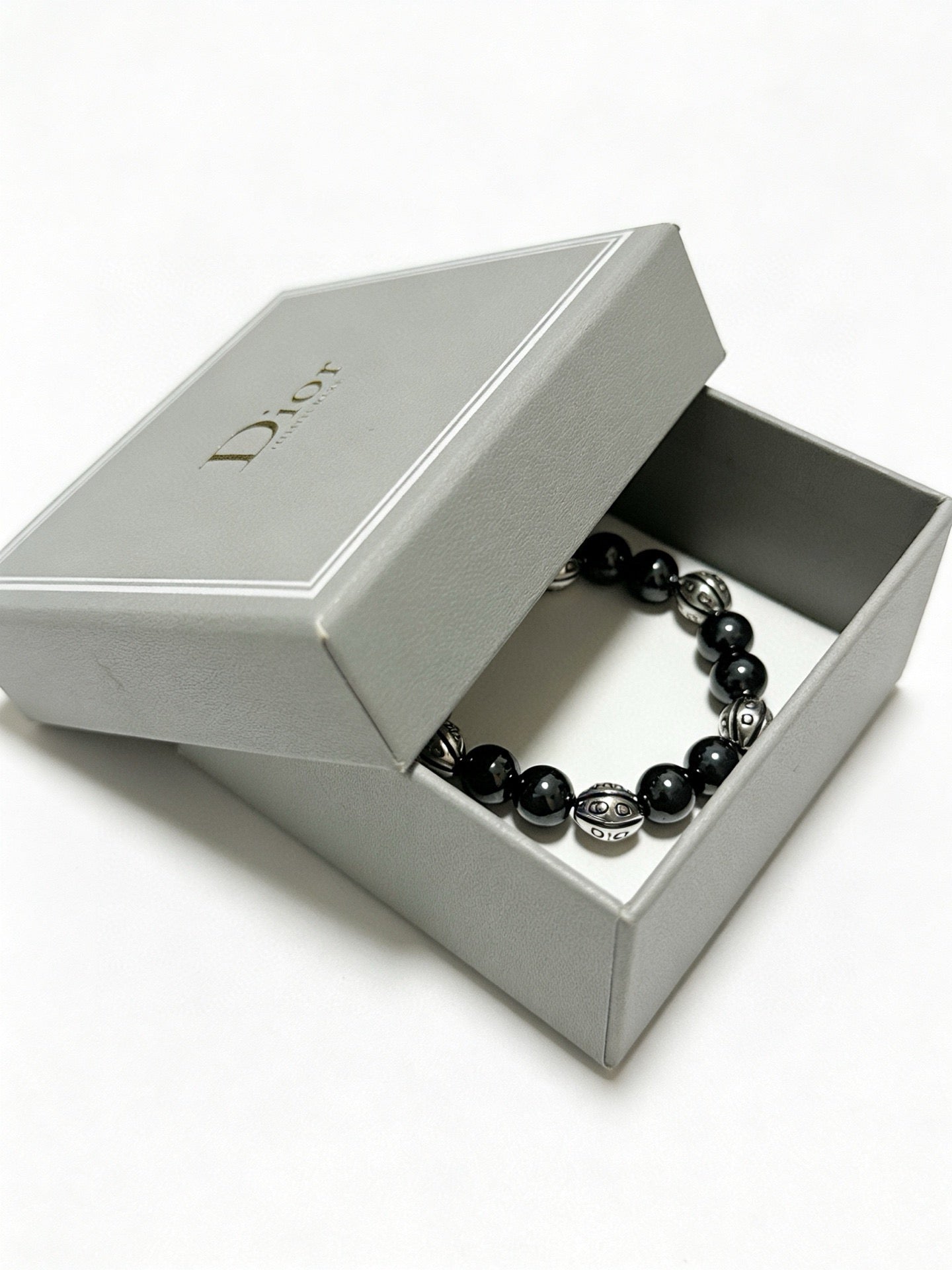 Star Motif Statement Bracelet in Silver-Tone with Vintage-Style Finish – Design 014 close-up detail