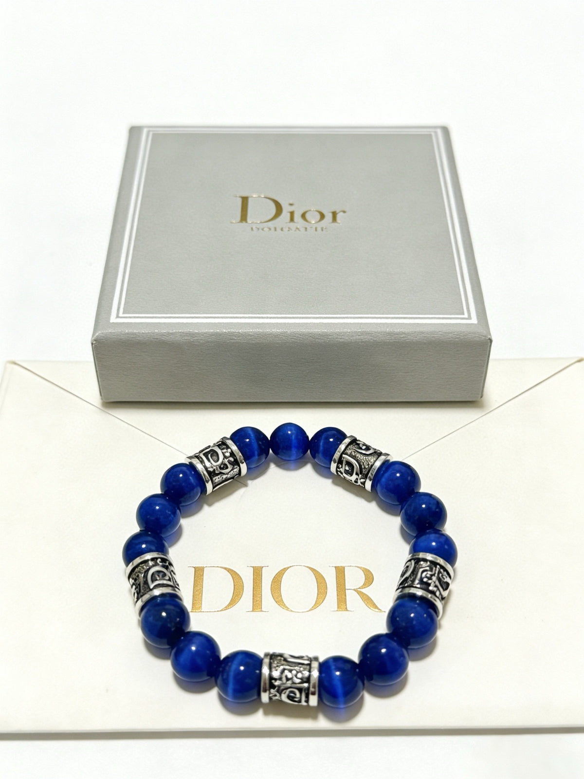 Star Motif Statement Bracelet in Silver-Tone with Vintage-Style Finish – Design 013 main product view