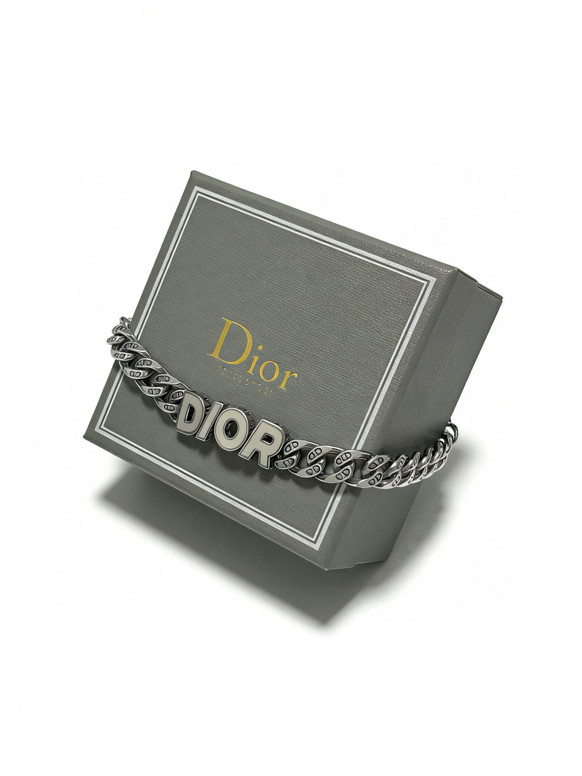 Star Motif Pendant Necklace in Silver-Tone with Chain Detail – Design 033 front view