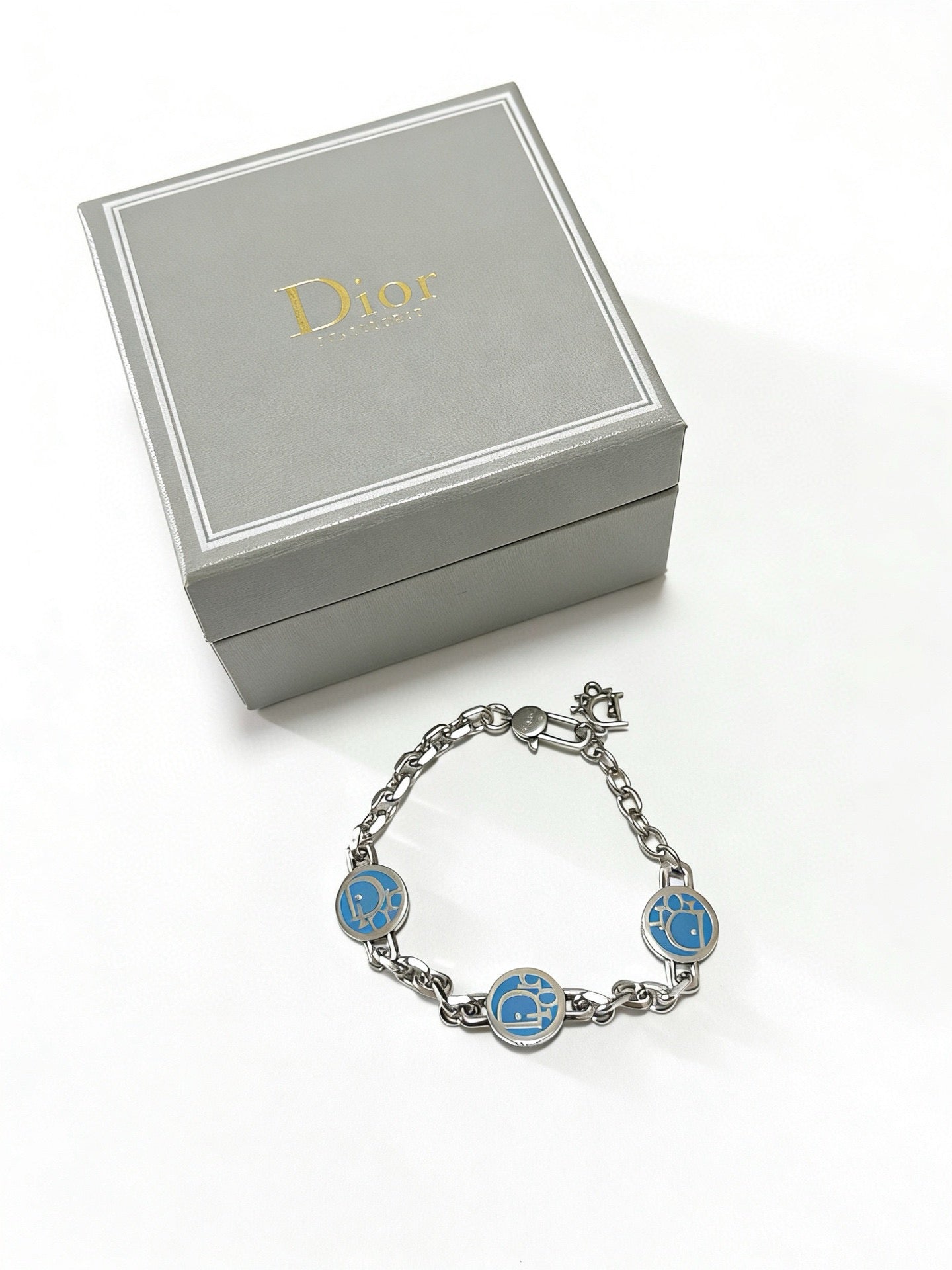 Star Motif Pendant Necklace in Silver-Tone with Chain Detail – Design 030 styled view