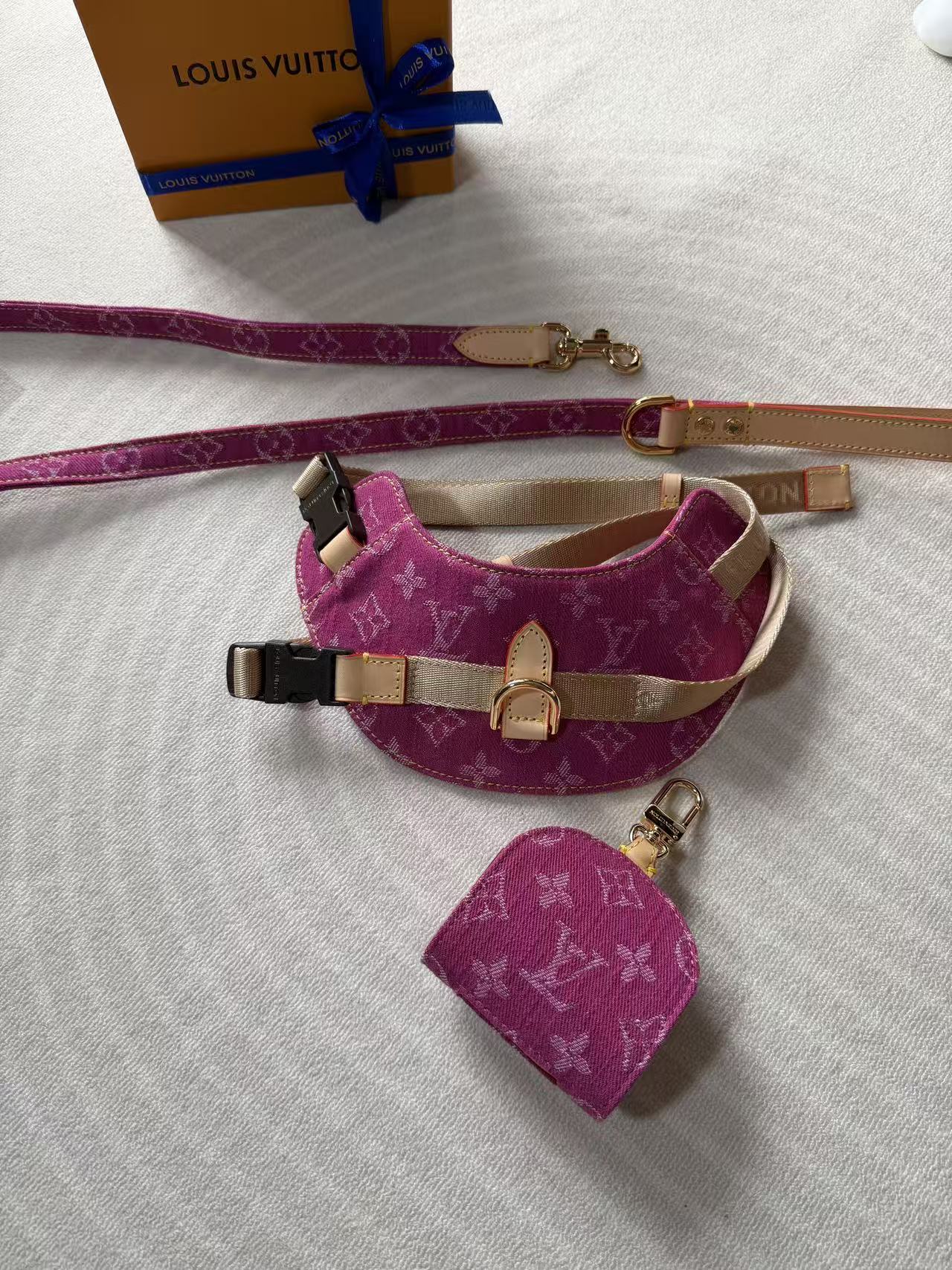Adjustable Denim-Look Pet Harness Collection – Design 02 close-up detail