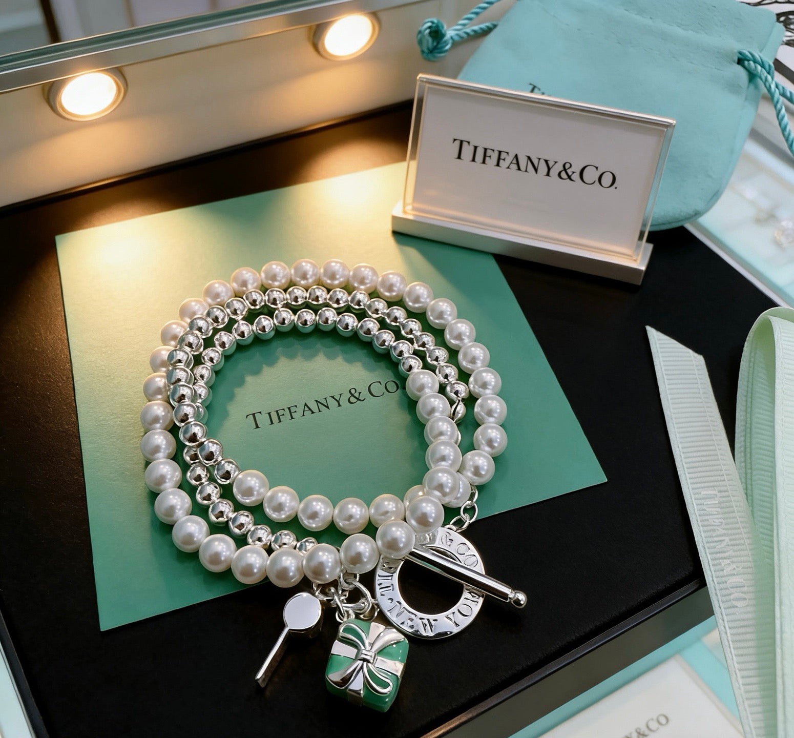 Signature Motif Bracelet in Silver-Tone – Vintage Detail – Design 100 styled product view