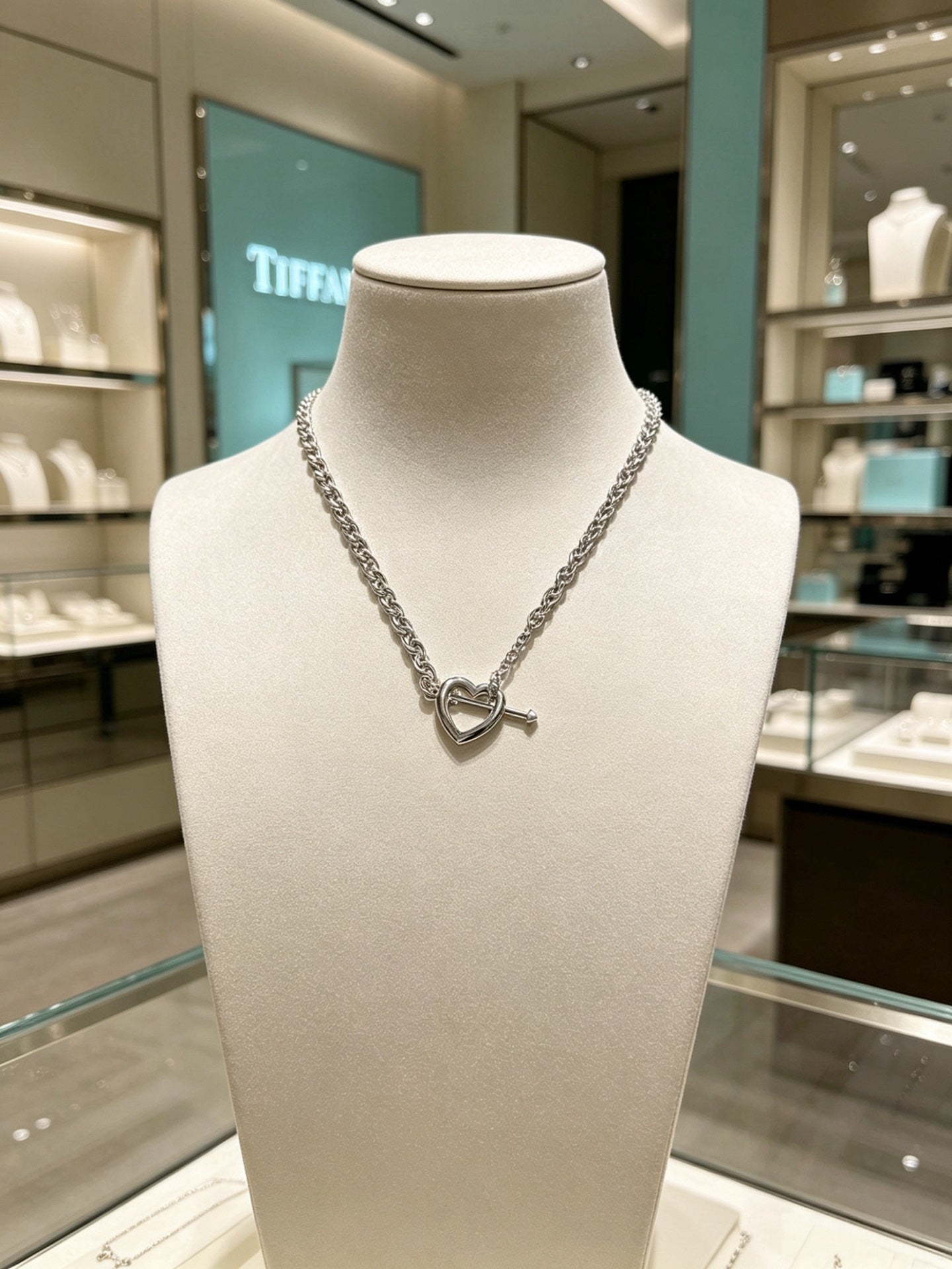 Signature Motif Pendant Necklace in Silver-Tone – Vintage Detail – Design 54 side detail
