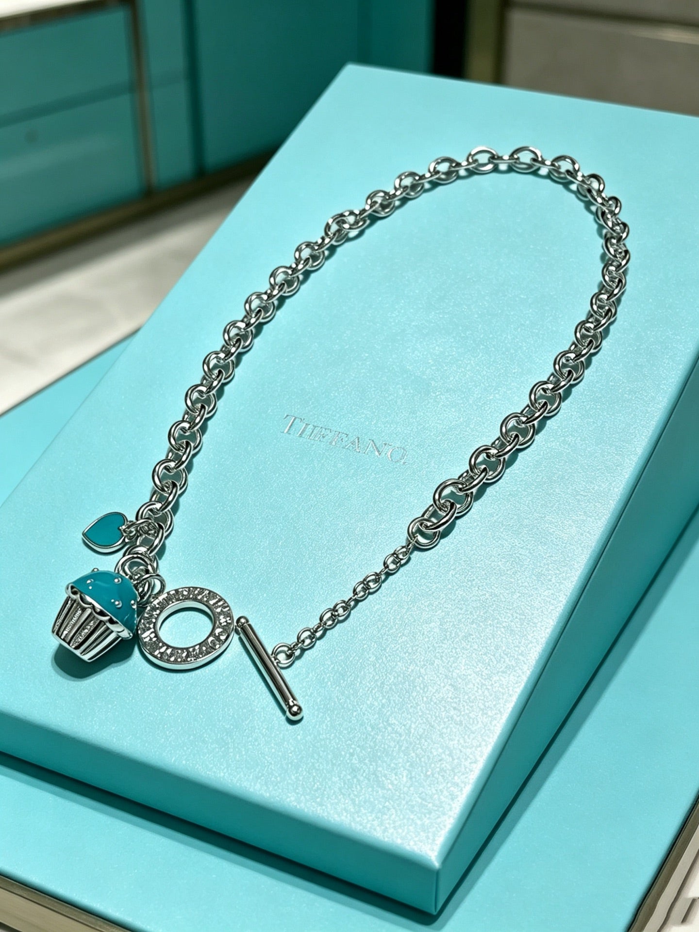Signature Motif Pendant Necklace in Silver-Tone – Vintage Detail – Design 52 detail view