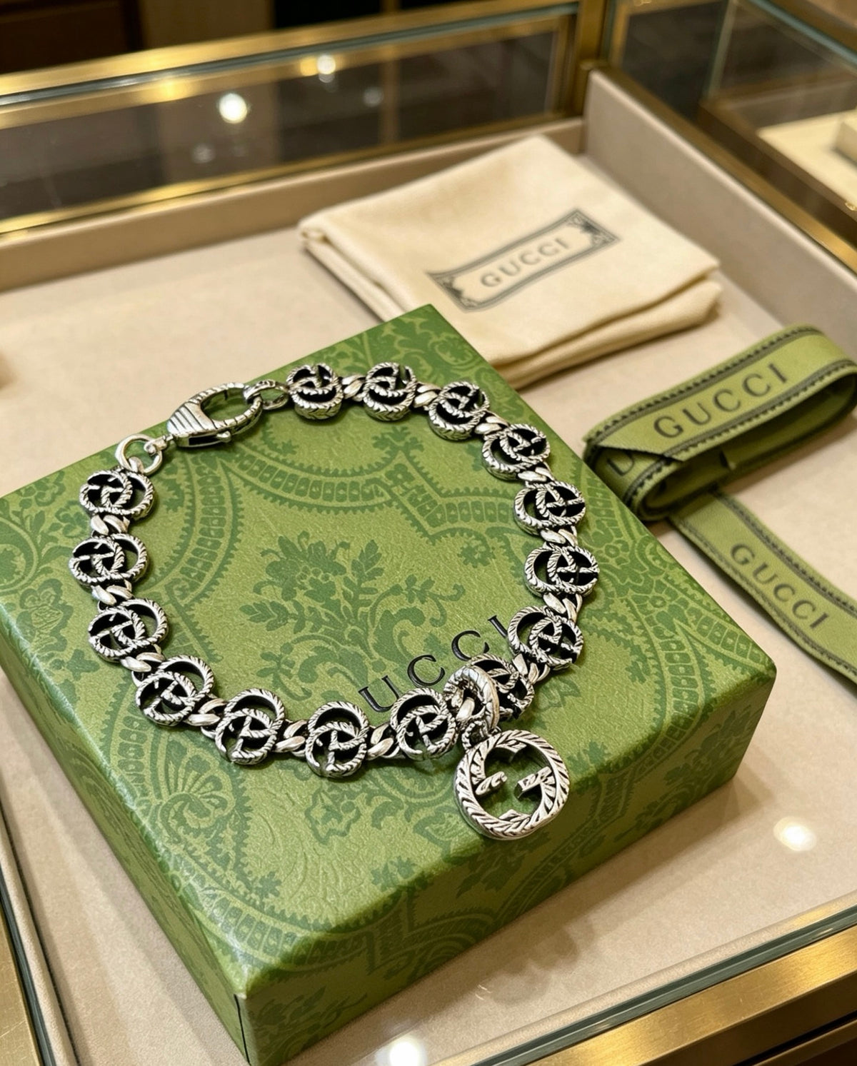 Geometric Emblem Bracelet in Polished Metal-Tone – Design 115 close-up detail