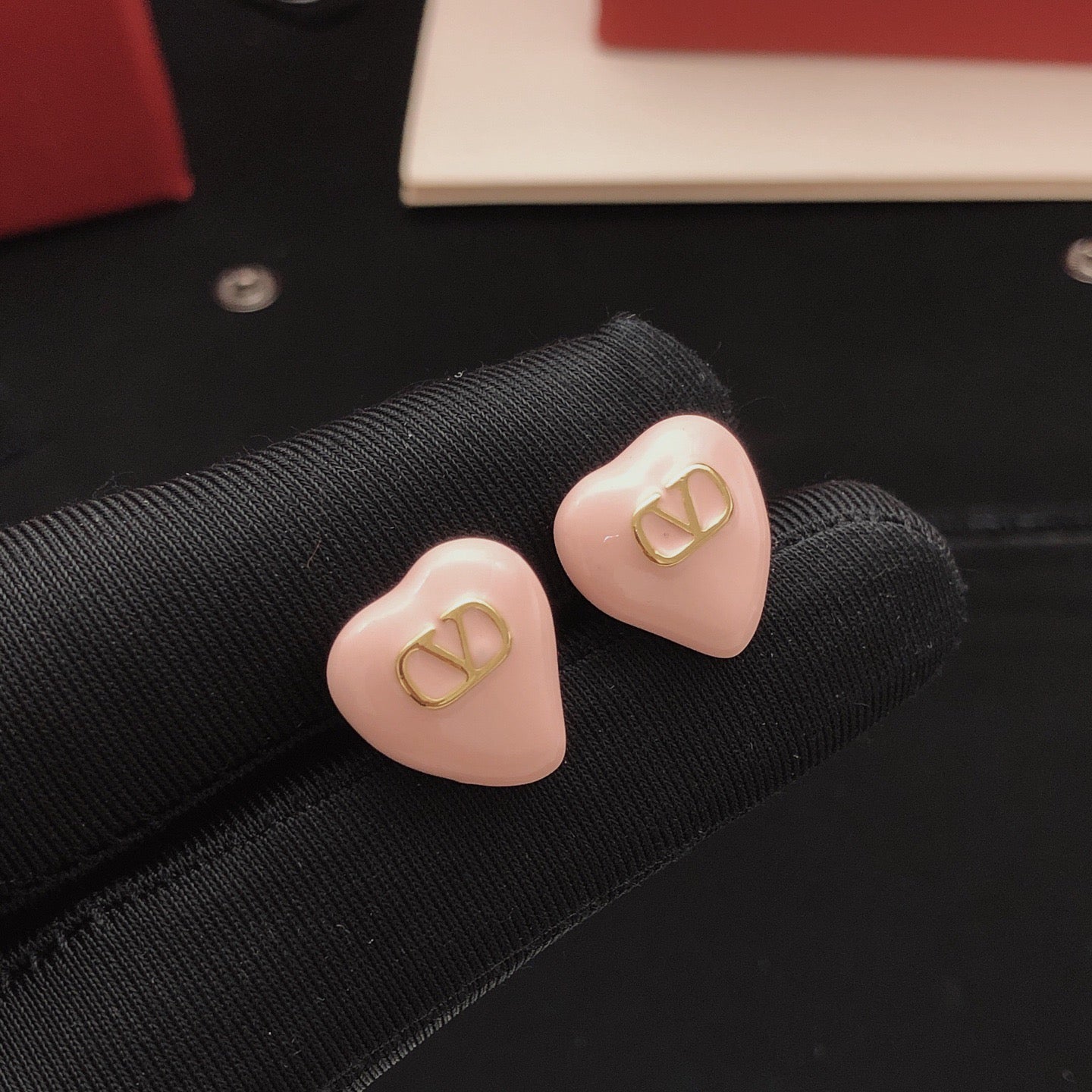 Heart Stud Earrings in Gold-Tone – Pink – Design 03 main product view