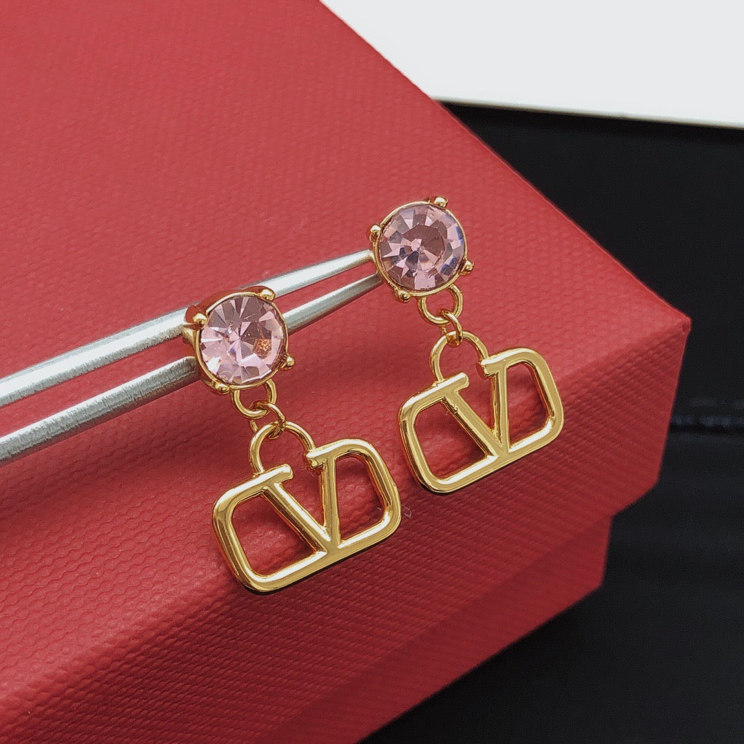 V Emblem Crystal-Accent Stud Earrings – Pink – Design 02 main product view