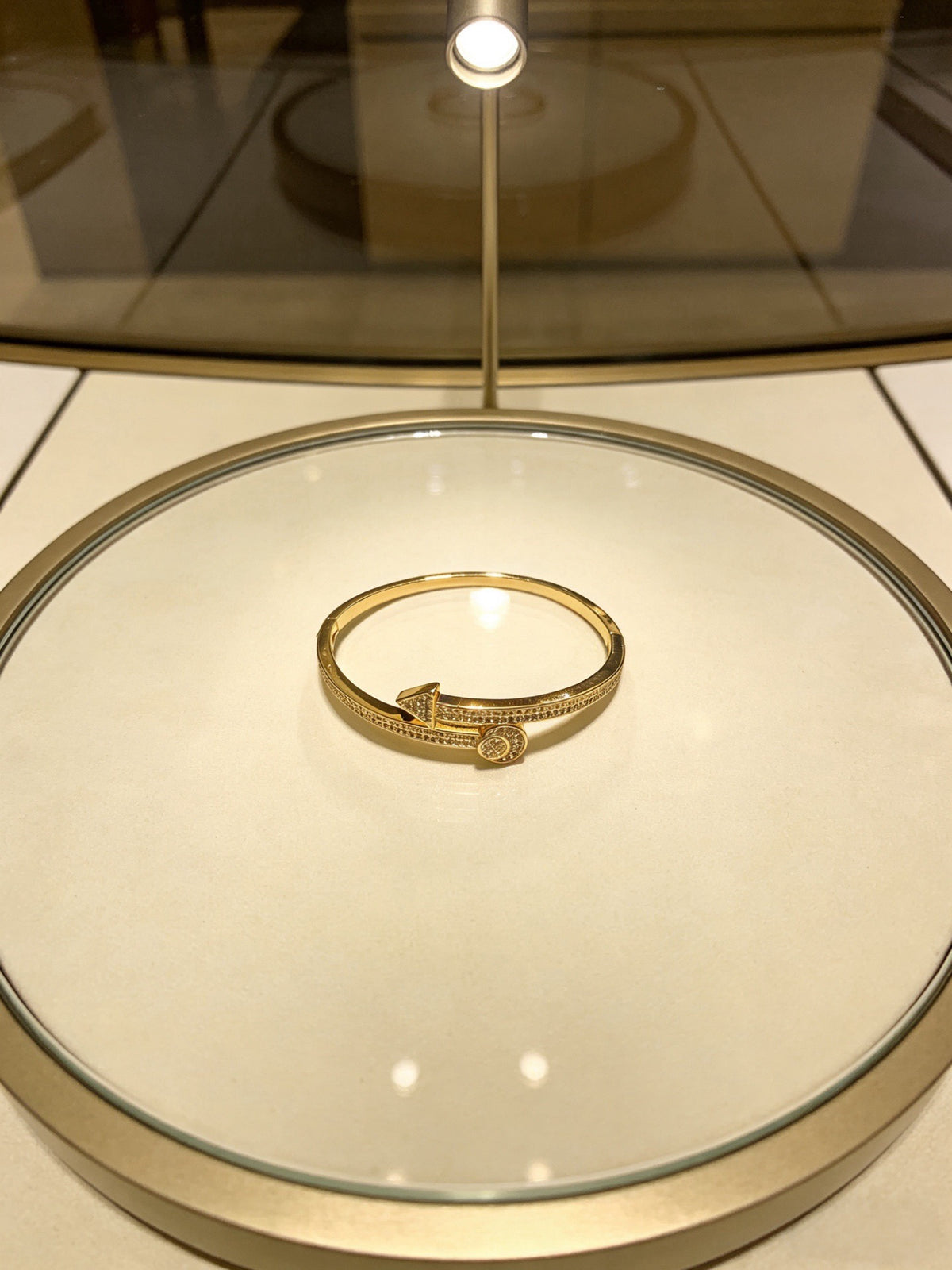 Sculptural Statement Bracelet in Gold-Tone – Design 216 close-up detail