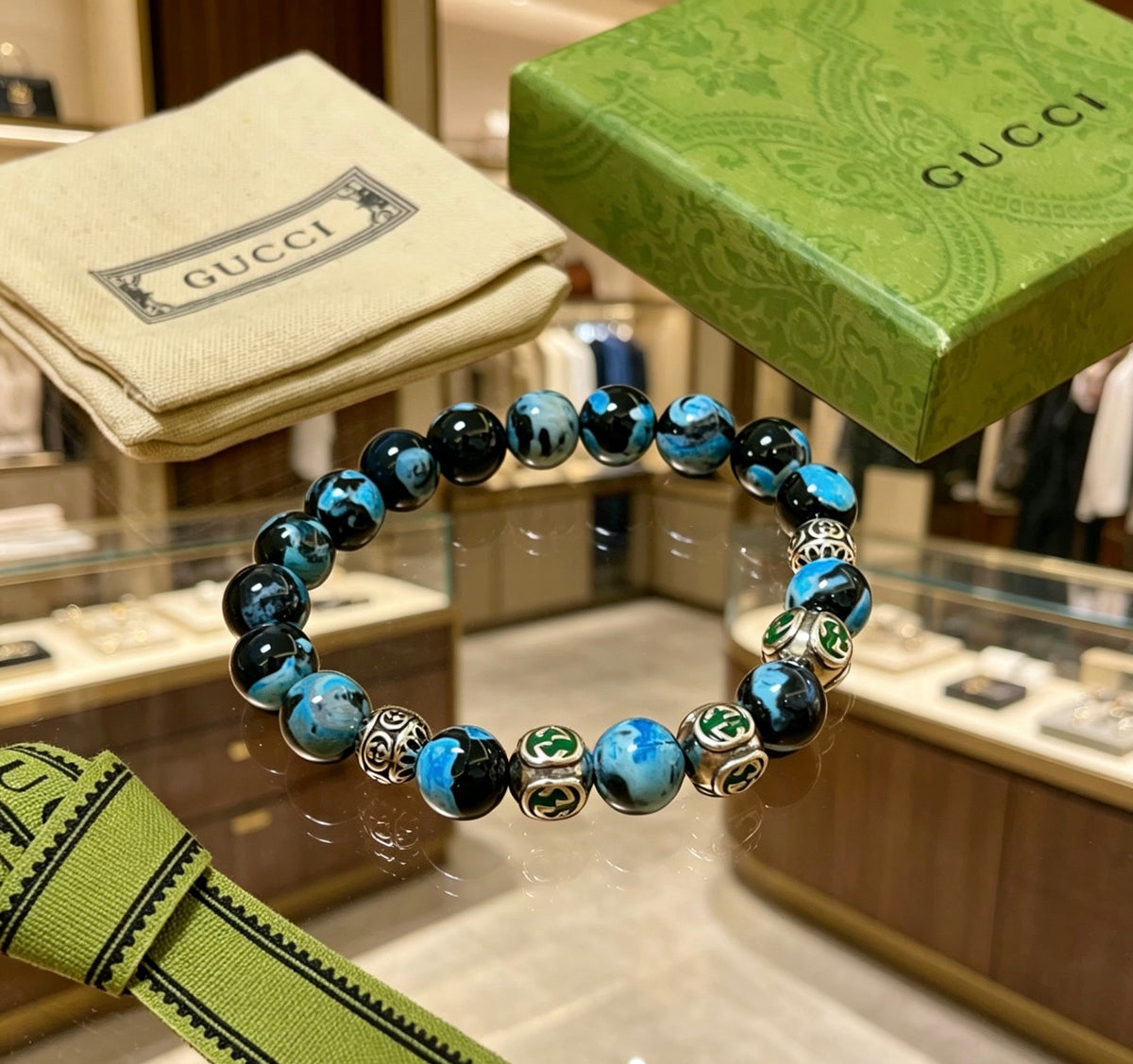 Double-G Emblem Beaded Bracelet in Polished Metal-Tone – Agate Detail – Design 029 styled product view