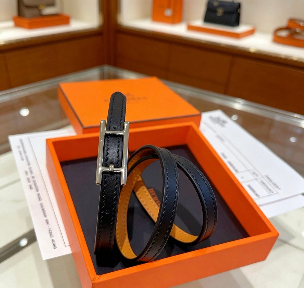 Martin Graham bracelet in polished metal-tone – close-up detail