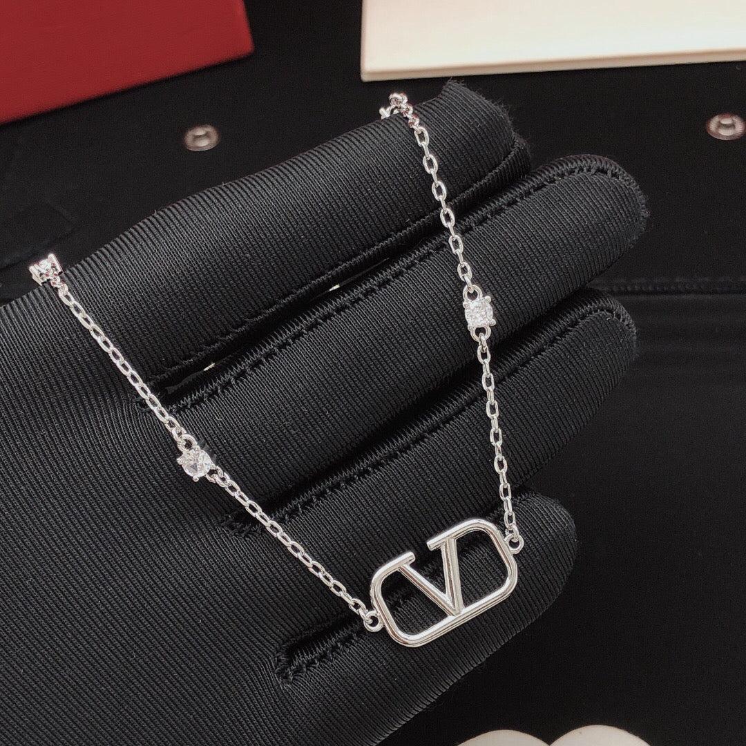 V Emblem Crystal-Accent Pendant Necklace – Design 06 side detail