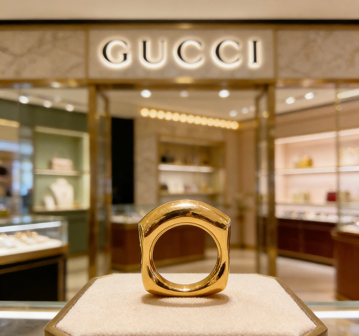Double-G Emblem Statement Ring in Polished Metal-Tone – Design 014 main product view