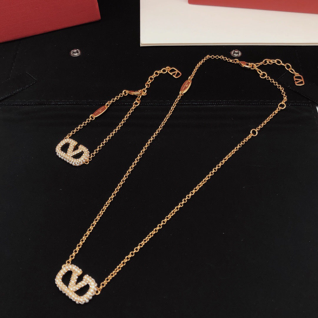 Signature Emblem Pendant Necklace in Gold-Tone – Design 04 detail view