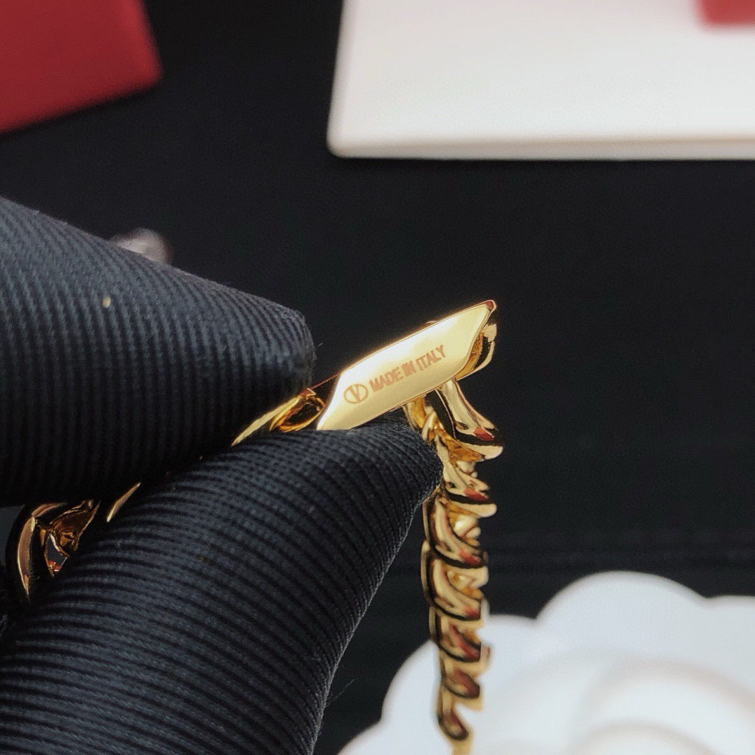 V Emblem Bracelet in Gold-Tone – Design 03 styled detail