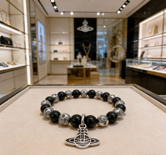 Orb-Inspired Emblem Bracelet in Silver-Tone – Vintage Detail – Design 016 main product view