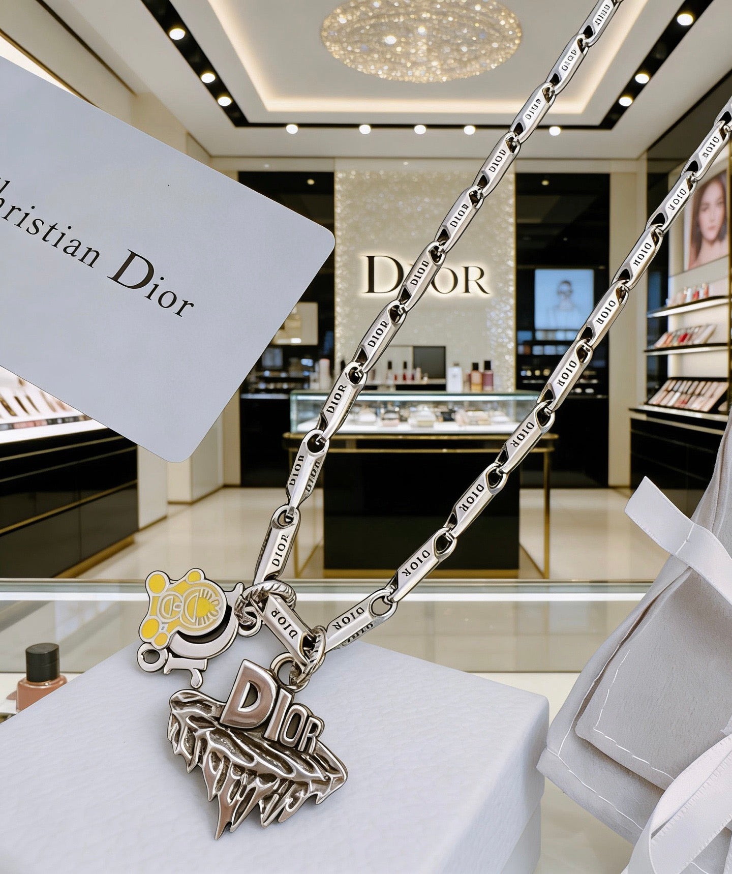 Star Motif Pendant Necklace in Silver-Tone with Chain Detail – Design 037 front view