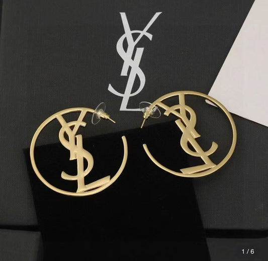 Geometric Emblem Brooch in Gold-Tone – Design 006 main product view
