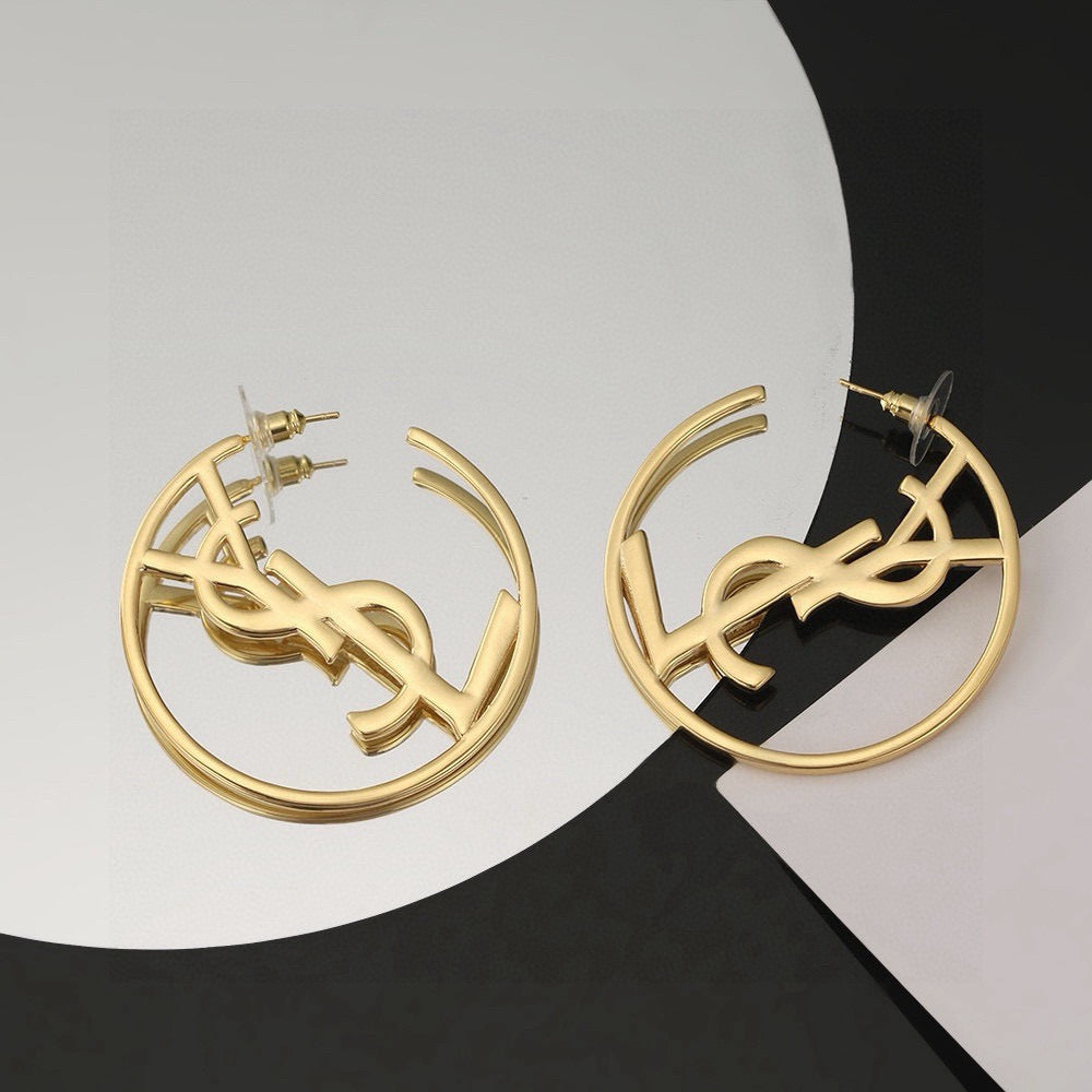 Geometric Emblem Brooch in Gold-Tone – Design 006 main product view