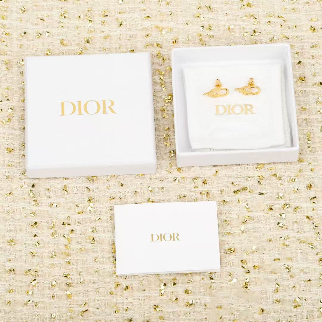 Bee Motif Stud Earrings in Polished Metal-Tone – Design 001 detail view
