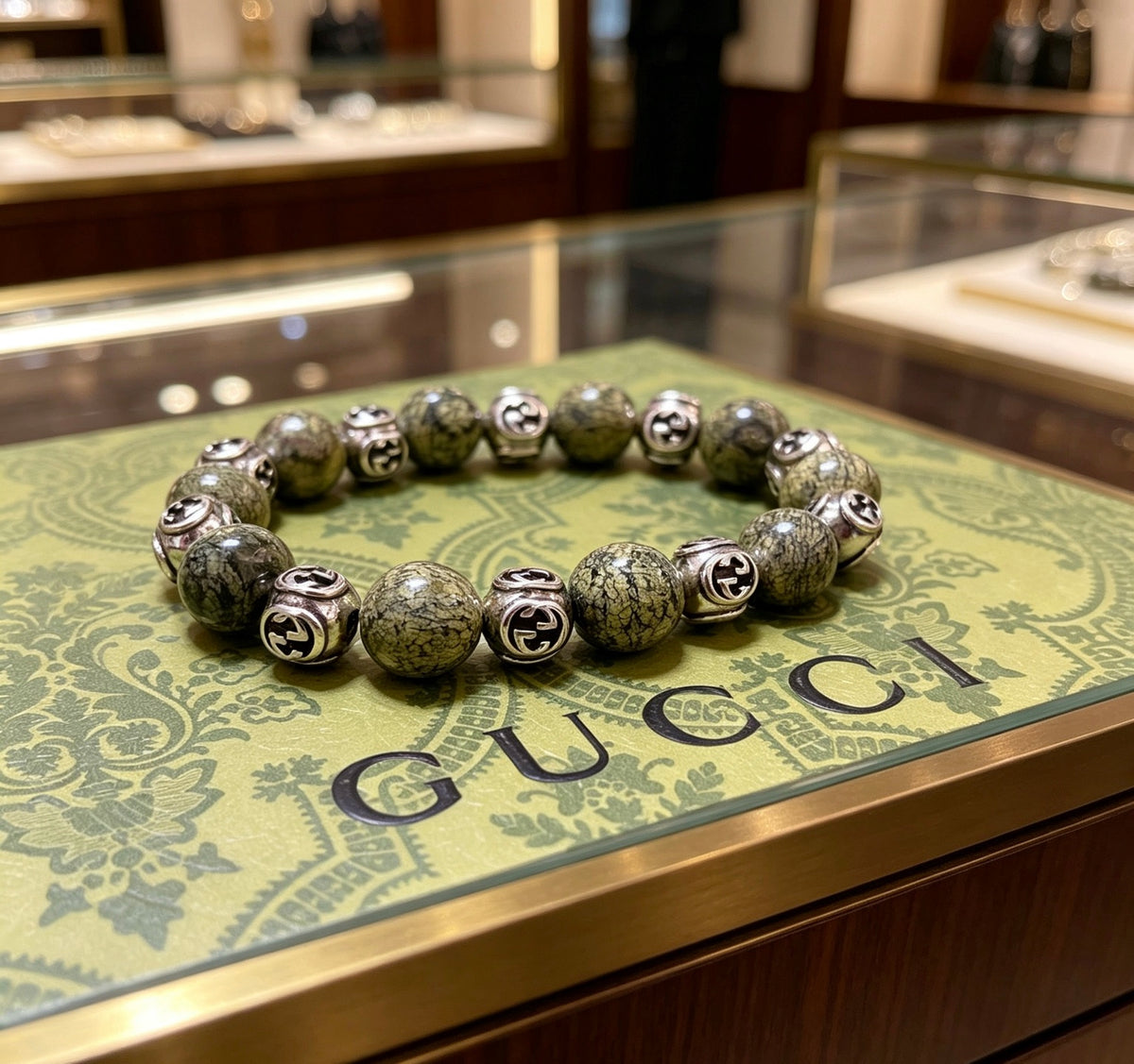 Double-G Emblem Bracelet in Polished Metal-Tone – Design 032 front product view