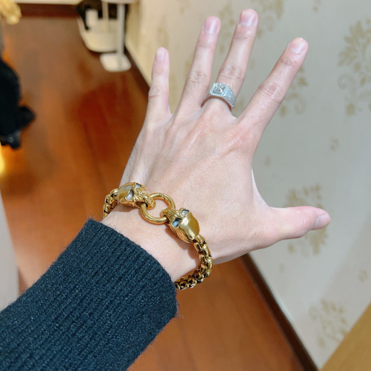Floral Bracelet in Polished Metal-Tone – Design 010 front product view