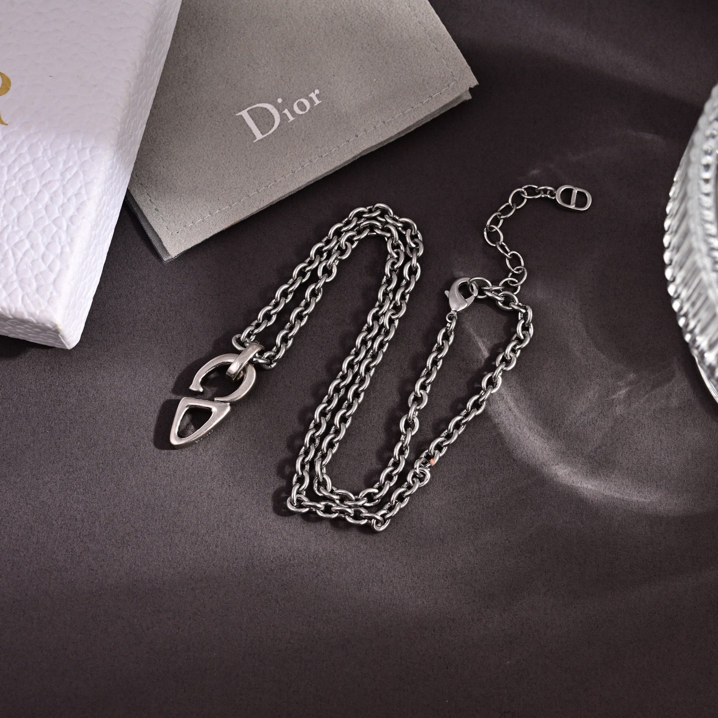Sculptural Pendant Necklace in Polished Metal-Tone – Design 006 close-up detail