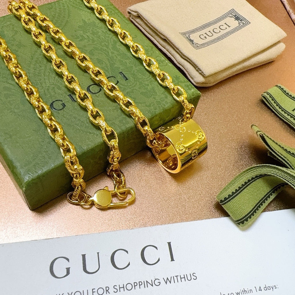 Double-G Emblem Pendant Necklace in Gold-Tone – Design 012 detail view