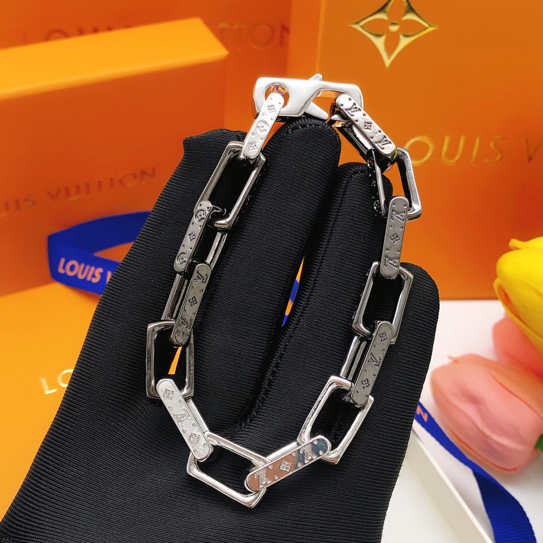 Geometric Emblem Bracelet in Polished Metal-Tone – Design 006 detail view