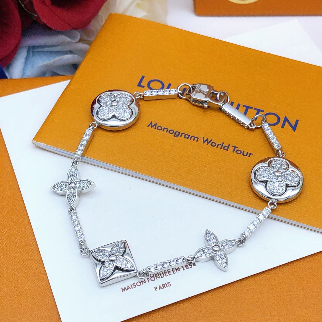 Geometric Emblem Bracelet in Silver-Tone – Silver Detail – Design 012 front product view