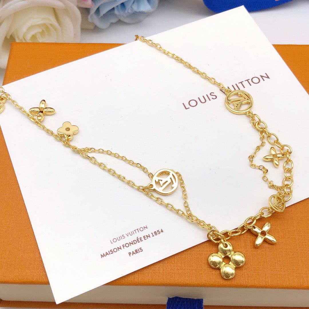 Floral Bracelet in Gold-Tone – Design 007 front product view