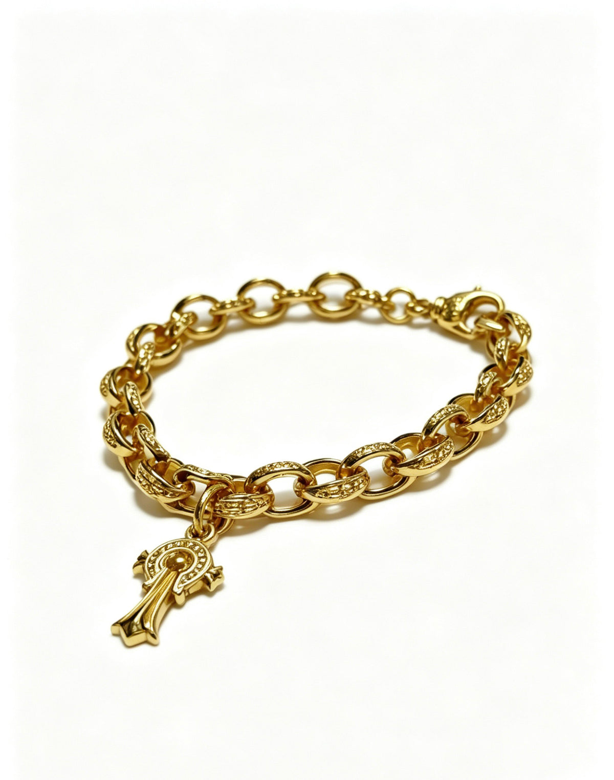Cross Cuban-Link Bracelet in Antique Silver-Tone – Cuban Link – Design 06 side detail