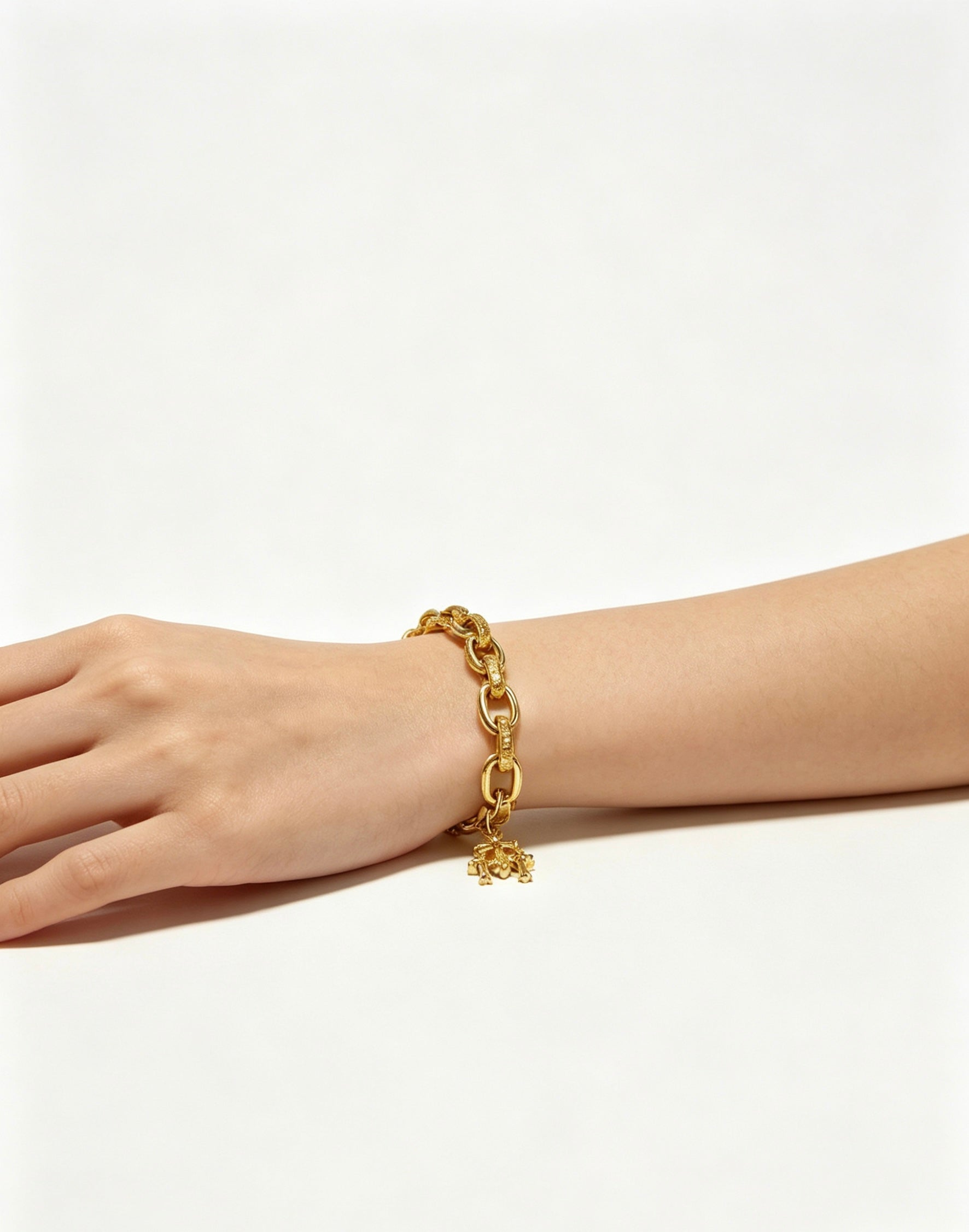 Cross Cuban-Link Bracelet in Antique Silver-Tone – Cuban Link – Design 05 front product view