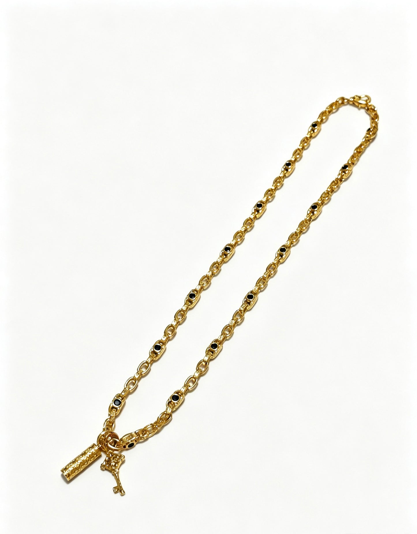 Cross Pendant Necklace in Antique Silver-Tone – Design 01 detail view