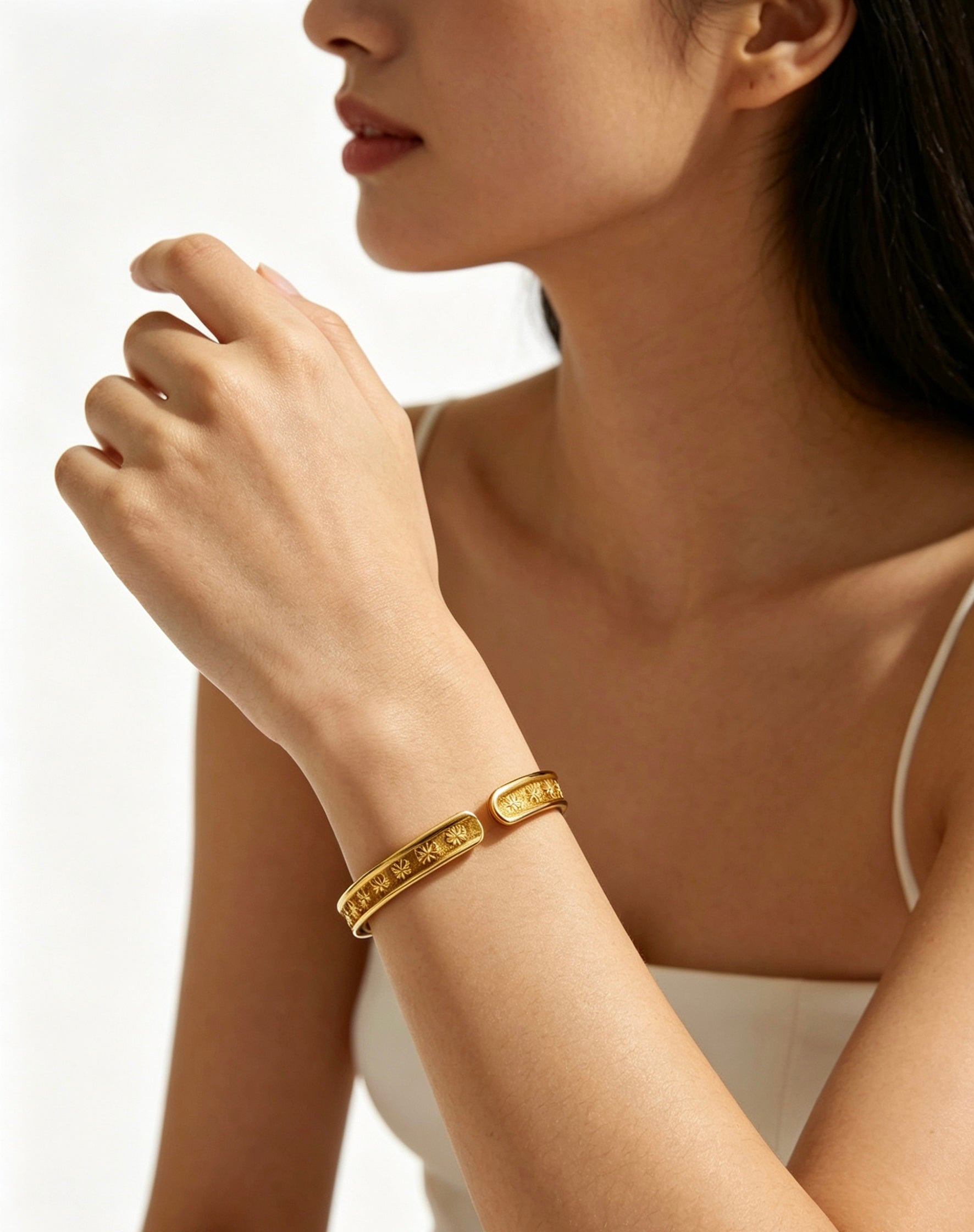 Signature Emblem Bangle in Polished Metal-Tone – Design 011 side detail