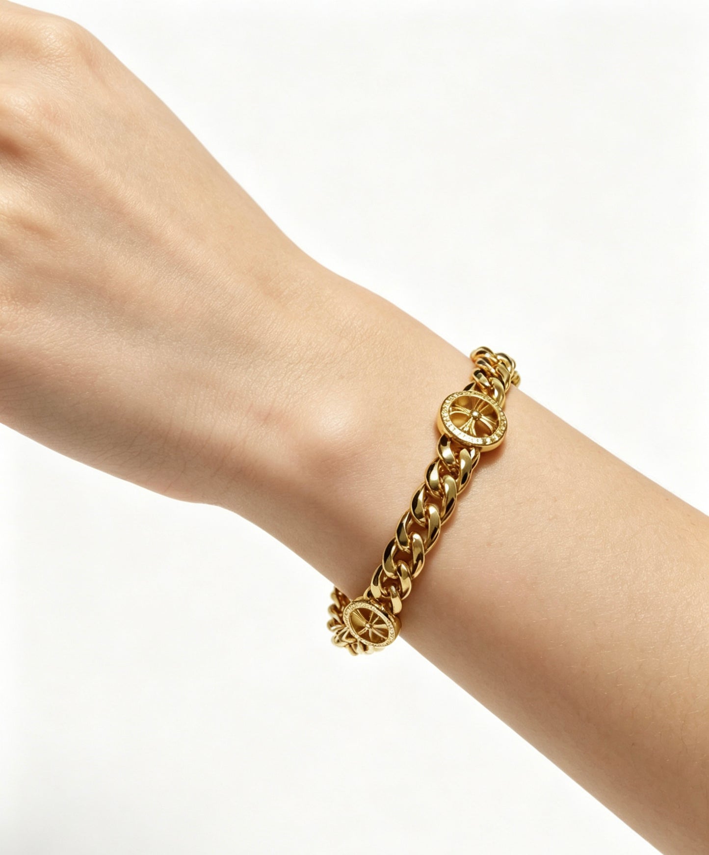 Signature Emblem Bracelet in Polished Metal-Tone – Design 020 detail view