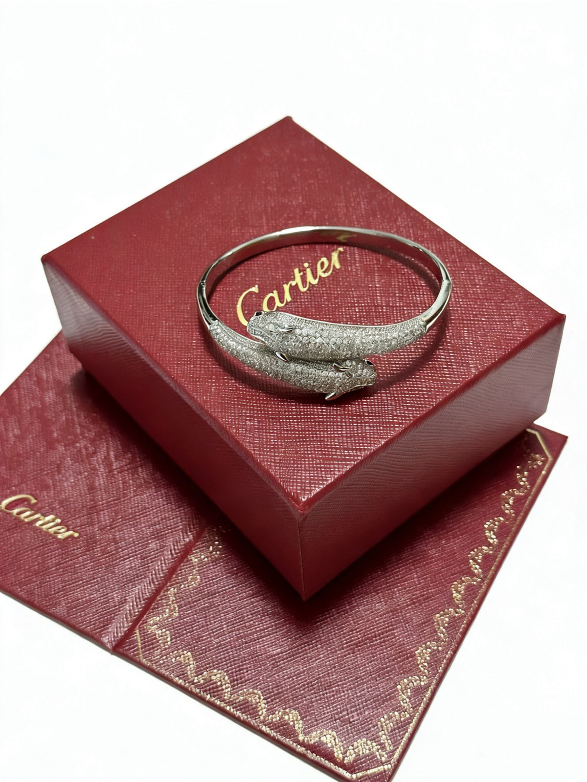Sculptural Statement Bracelet in Gold-Tone – Design 44 detail view