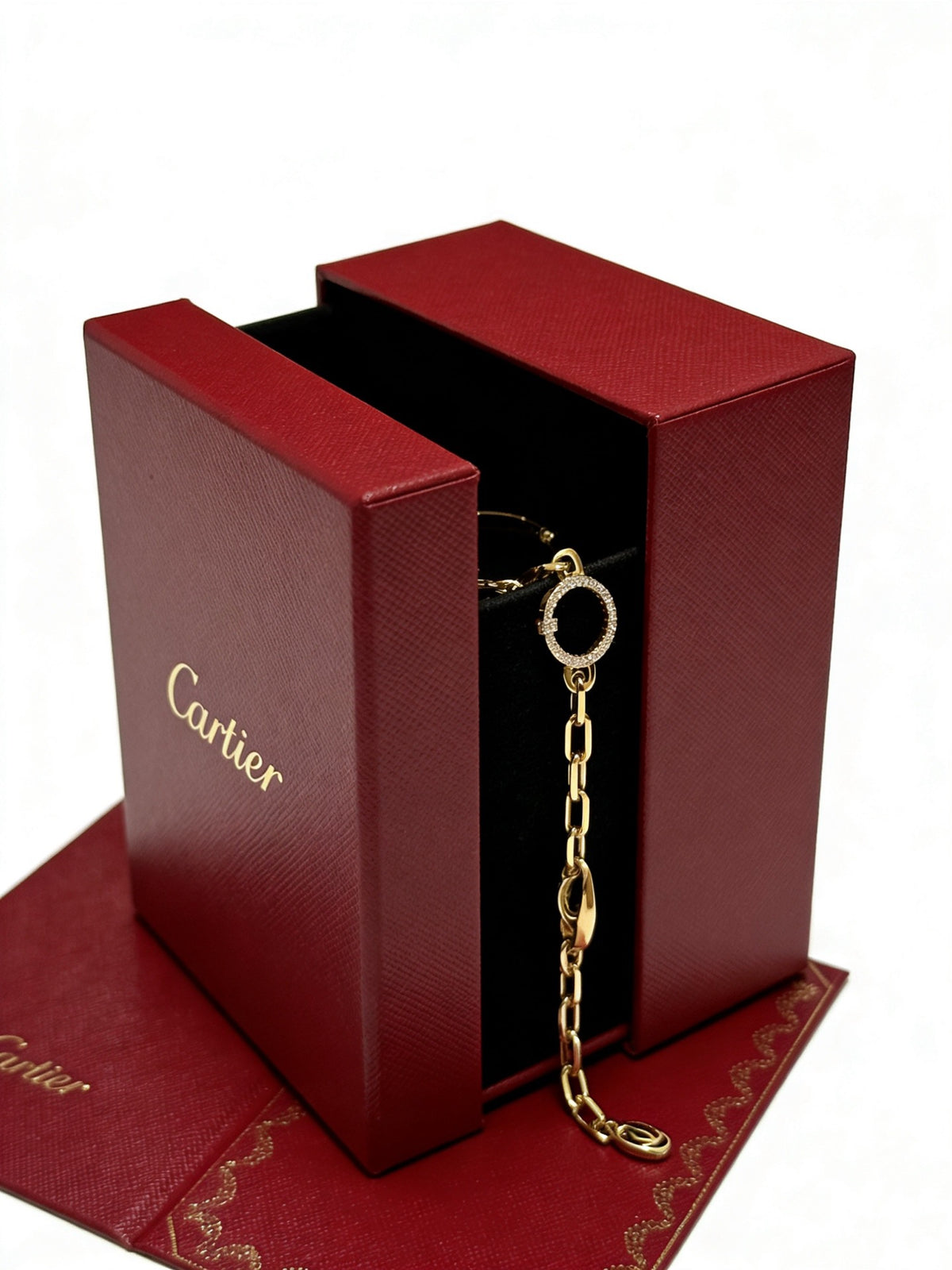 Sculptural Statement Bracelet in Gold-Tone – Design 43 detail view