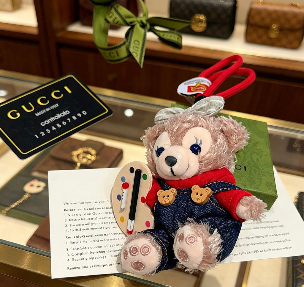 Double-G Emblem Keychain in Polished Metal-Tone – Design 019 styled product view