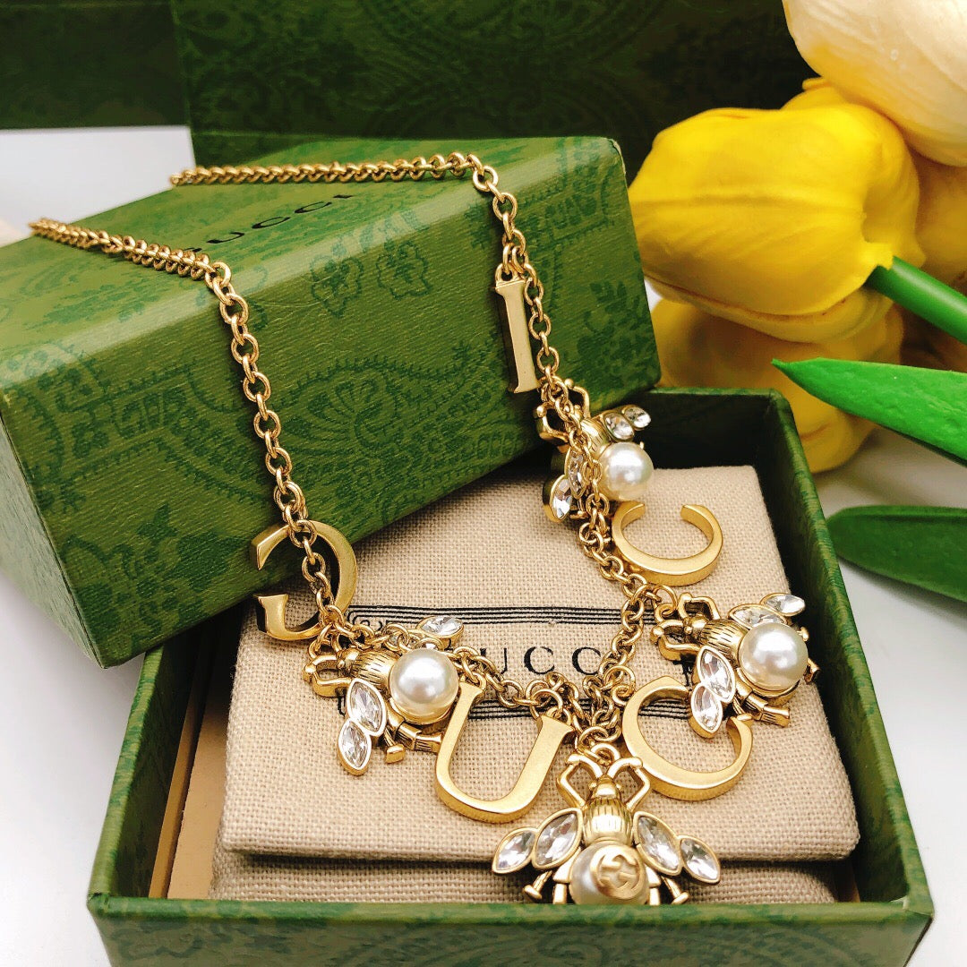 Bee Pendant Necklace in Gold-Tone – Bee Detail – Design 002 close-up detail