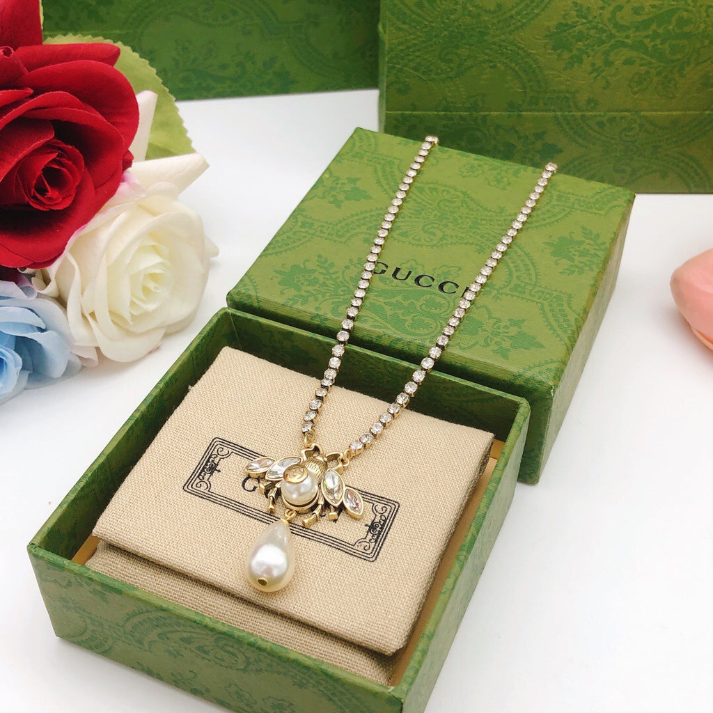 Bee Pendant Necklace in Gold-Tone – Bee Detail main product view