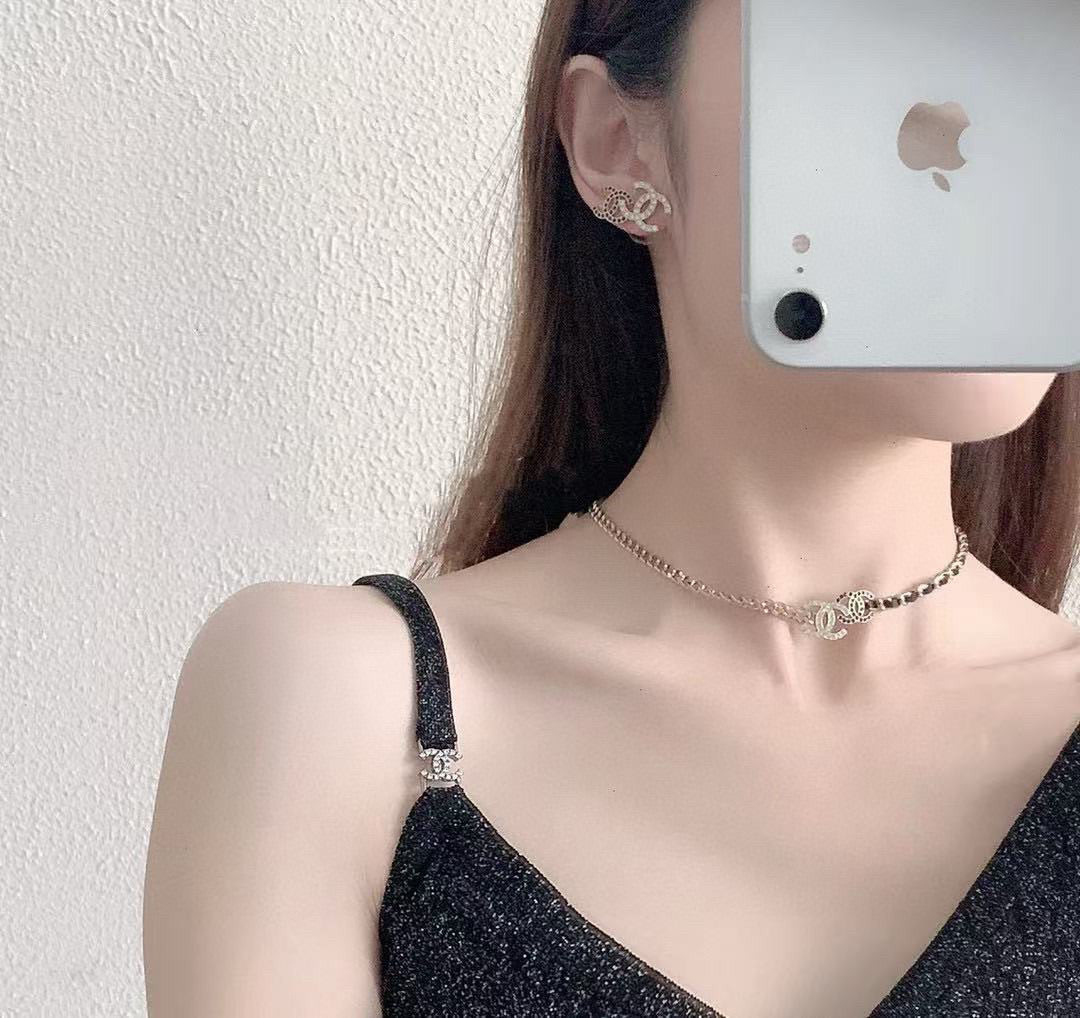 Signature Emblem Pendant Necklace in Gold-Tone – Black Detail – Design 007 detail view