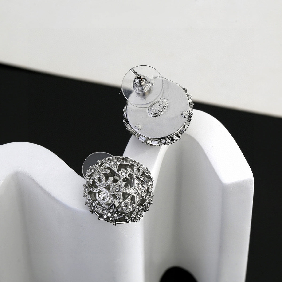 Star Stud Earrings in Gold-Tone – Star Detail – Design 002 front product view
