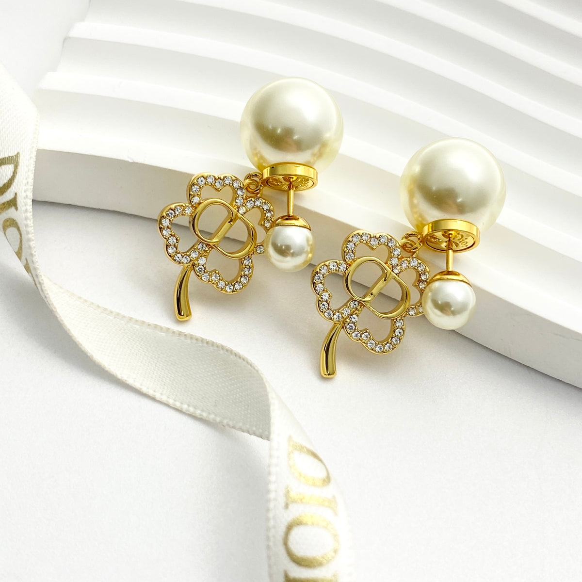 Pearl-Style Motif Stud Earrings in Gold-Tone with Pearl-Style Detail – Design 003 main product view