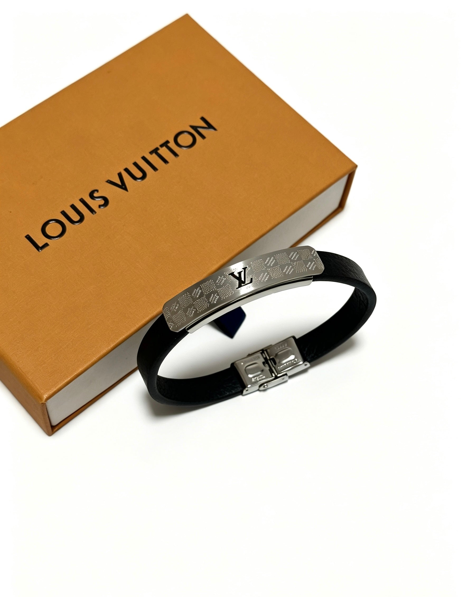 Chain Bangle in Silver-Tone – Blue Detail – Design 003 main product view