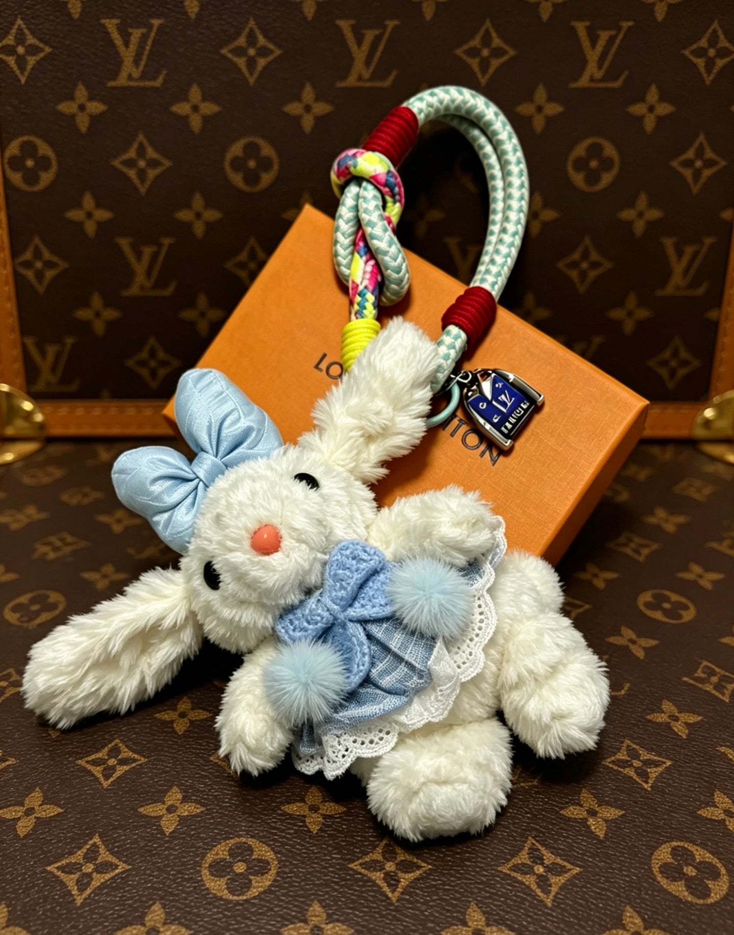 Bag Motif Keychain – Bag Detail – Design 029 styled product view