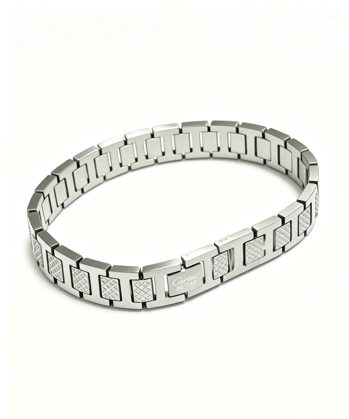 Sculptural Statement Bracelet in Gold-Tone – Design 32 detail view